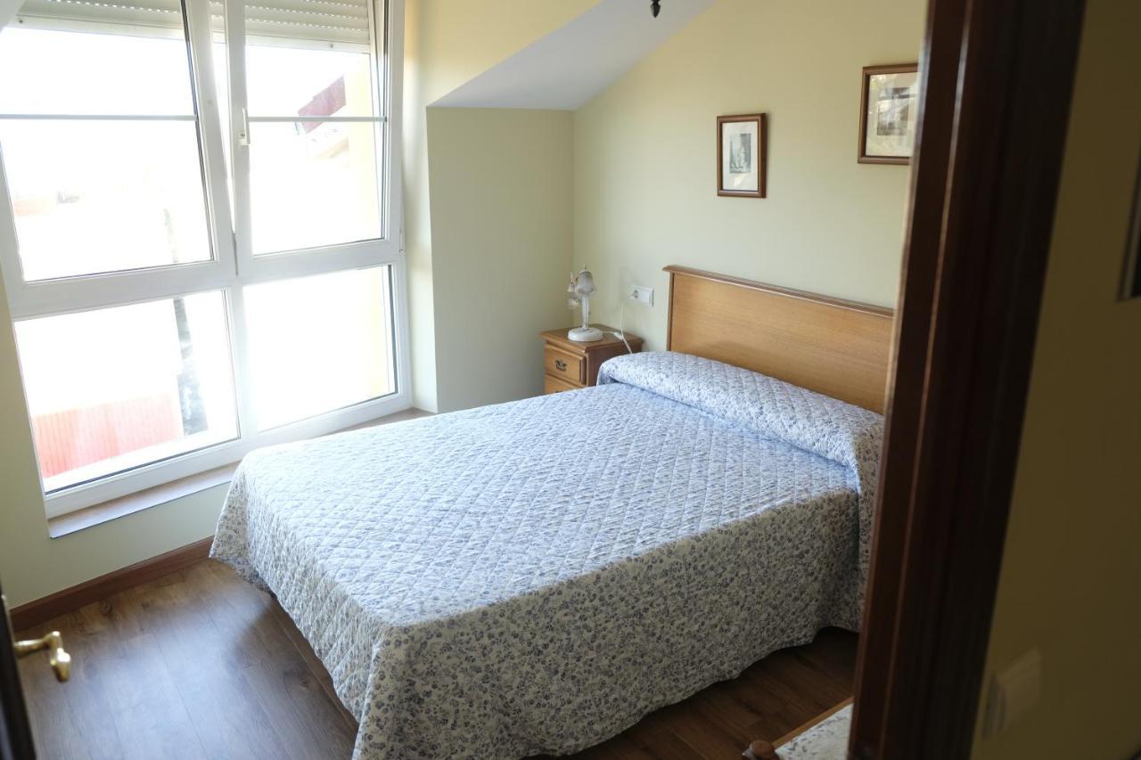 Apartamento Playa De La Atalaya Ribadesella Esterno foto